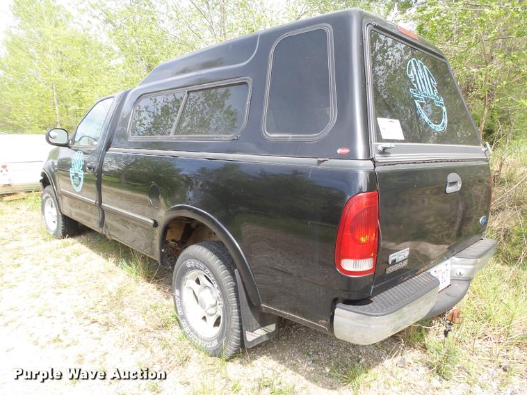 image for item DA0666 1997 Ford F150 XLT pickup truck