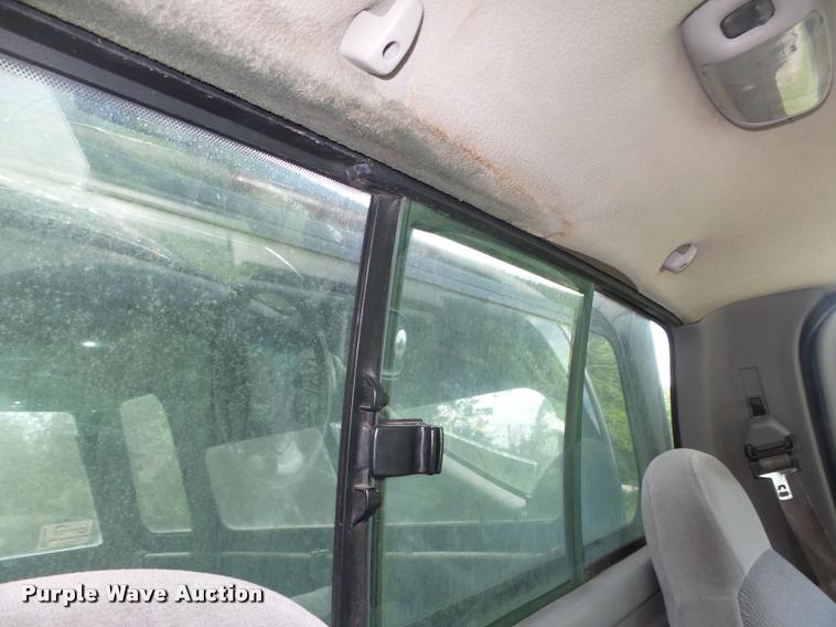 image for item DA0666 1997 Ford F150 XLT pickup truck