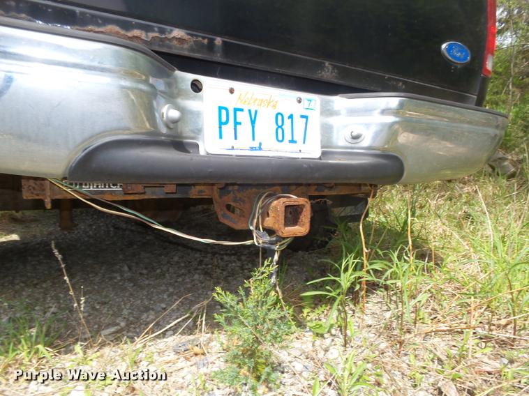 image for item DA0666 1997 Ford F150 XLT pickup truck