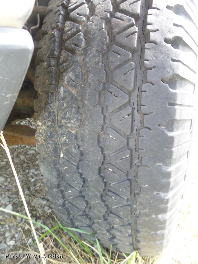 image for item DA0666 1997 Ford F150 XLT pickup truck