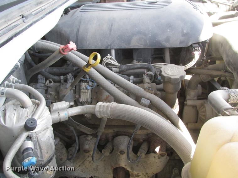 image for item DA0682 2003 Chevrolet Silverado 1500 pickup truck