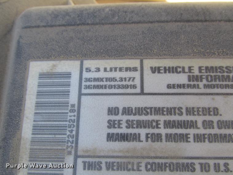 image for item DA0682 2003 Chevrolet Silverado 1500 pickup truck