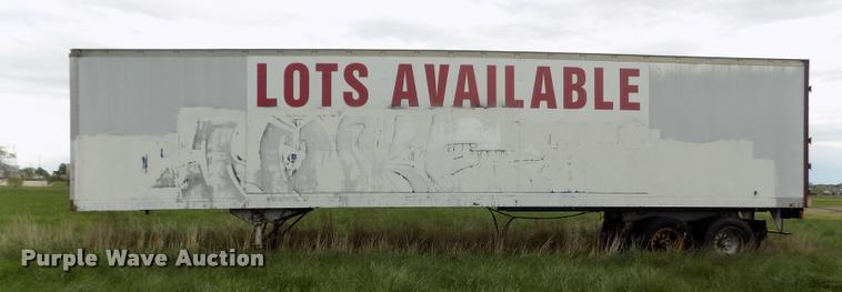 image for item DA0695 1982 Strick dry van trailer