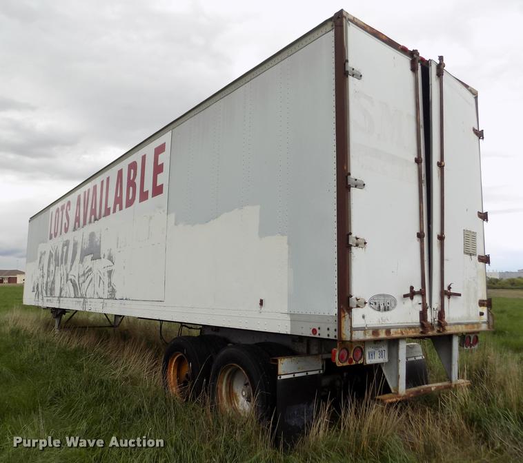 image for item DA0695 1982 Strick dry van trailer