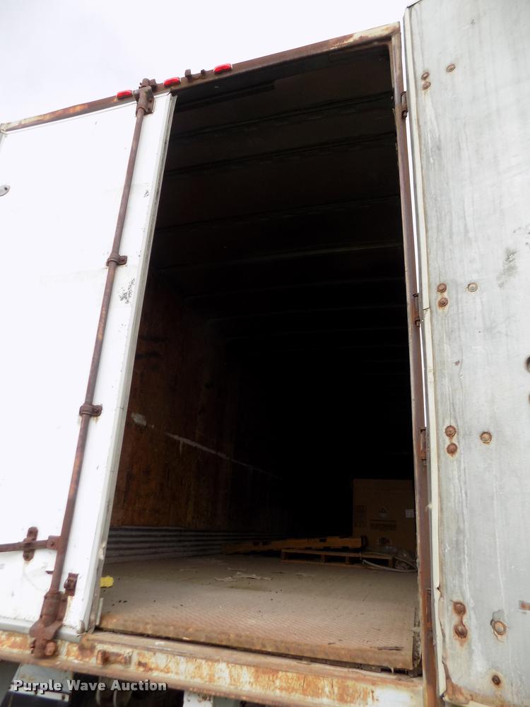 image for item DA0695 1982 Strick dry van trailer