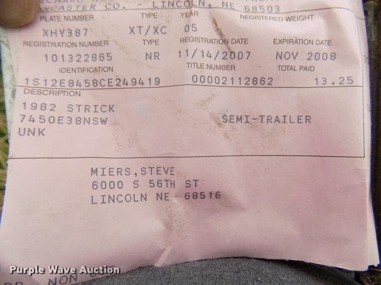 image for item DA0695 1982 Strick dry van trailer