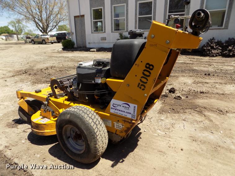 image for item DA0696 Hustler Trimstar lawn mower