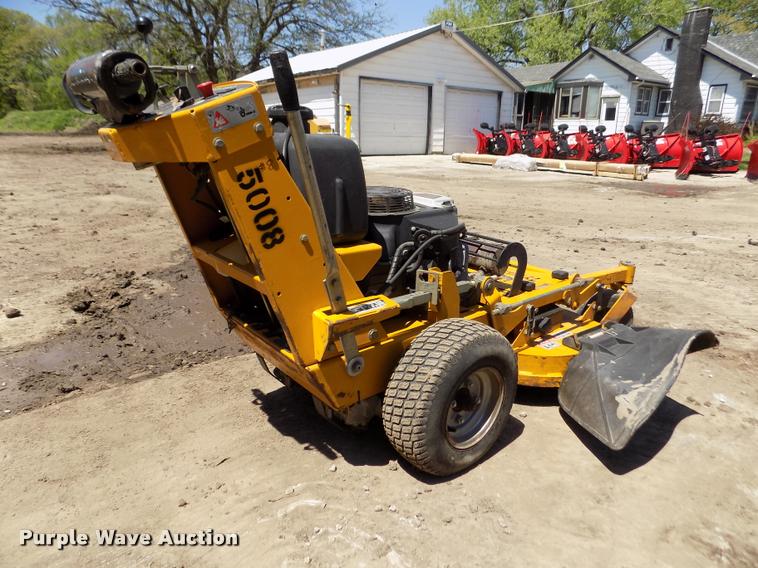 image for item DA0696 Hustler Trimstar lawn mower