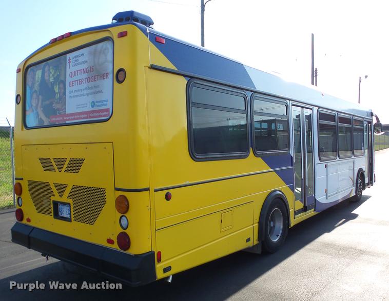 image for item DA1899 2006 Optima LFB-34 transit bus