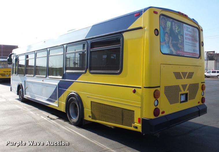 image for item DA1899 2006 Optima LFB-34 transit bus