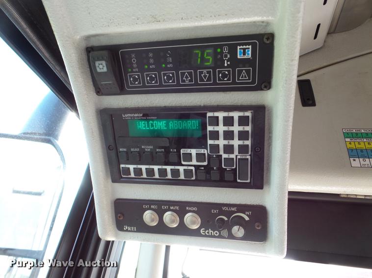 image for item DA1899 2006 Optima LFB-34 transit bus