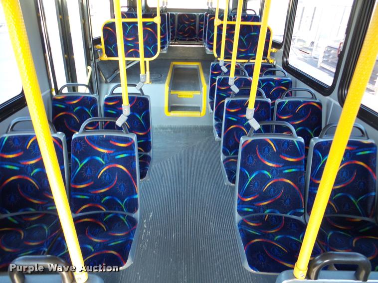 image for item DA1899 2006 Optima LFB-34 transit bus