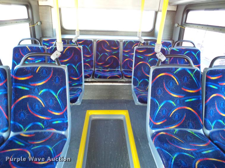 image for item DA1899 2006 Optima LFB-34 transit bus