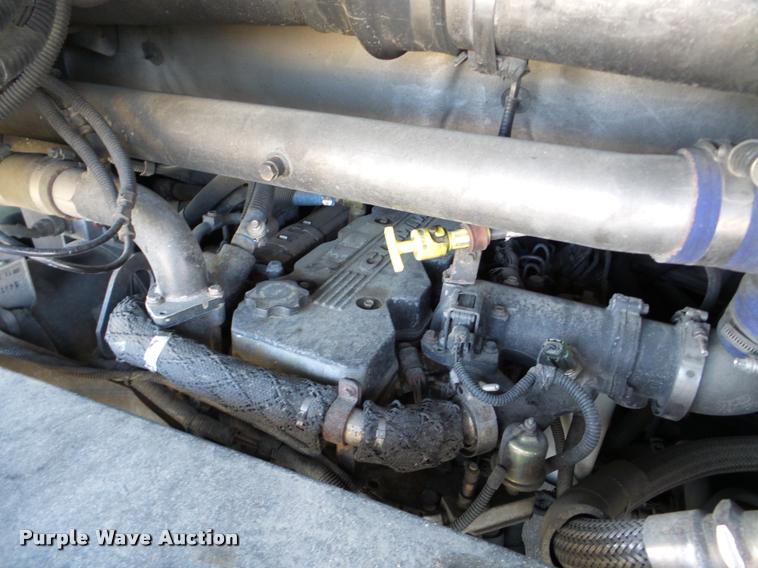 image for item DA1899 2006 Optima LFB-34 transit bus