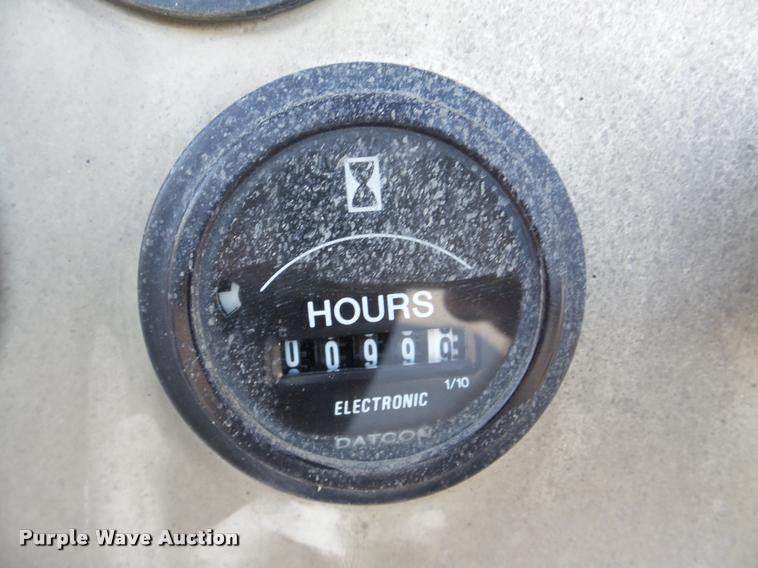 image for item DA1899 2006 Optima LFB-34 transit bus