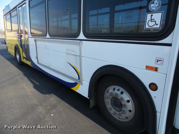 image for item DA1899 2006 Optima LFB-34 transit bus