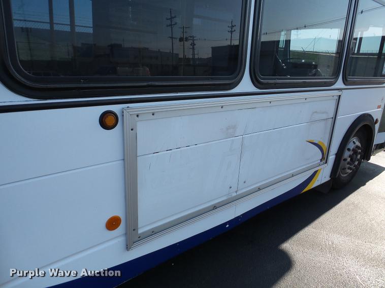 image for item DA1899 2006 Optima LFB-34 transit bus