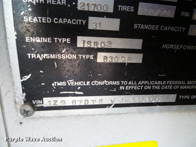 image for item DA1899 2006 Optima LFB-34 transit bus