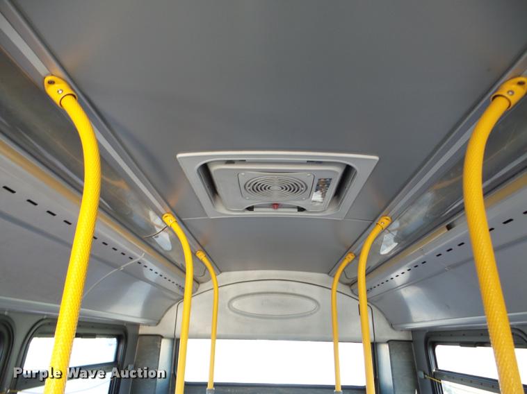 image for item DA1900 2006 Optima LFB-34 transit bus