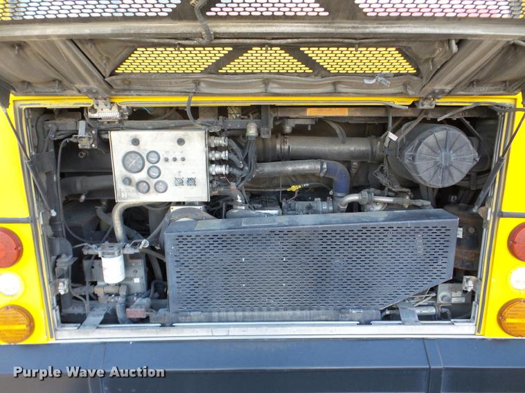 image for item DA1900 2006 Optima LFB-34 transit bus