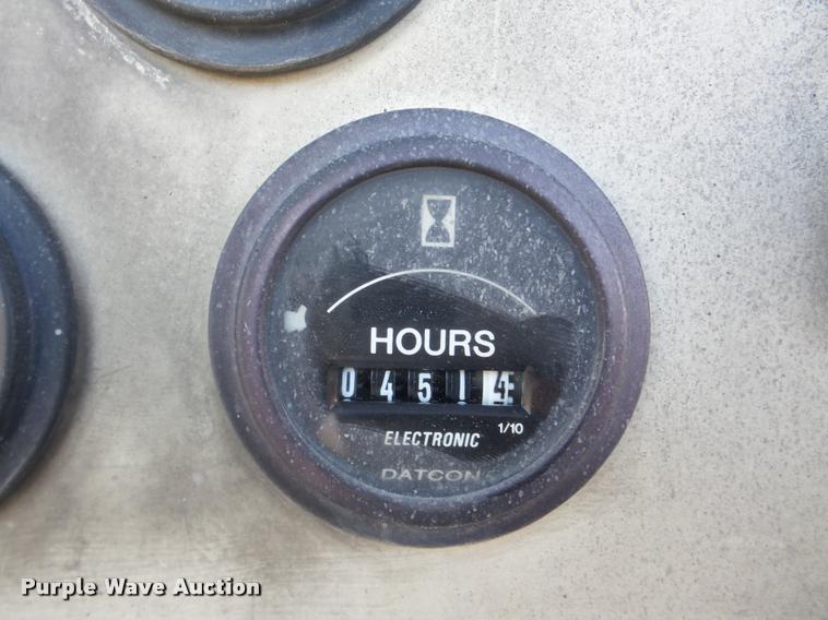 image for item DA1900 2006 Optima LFB-34 transit bus