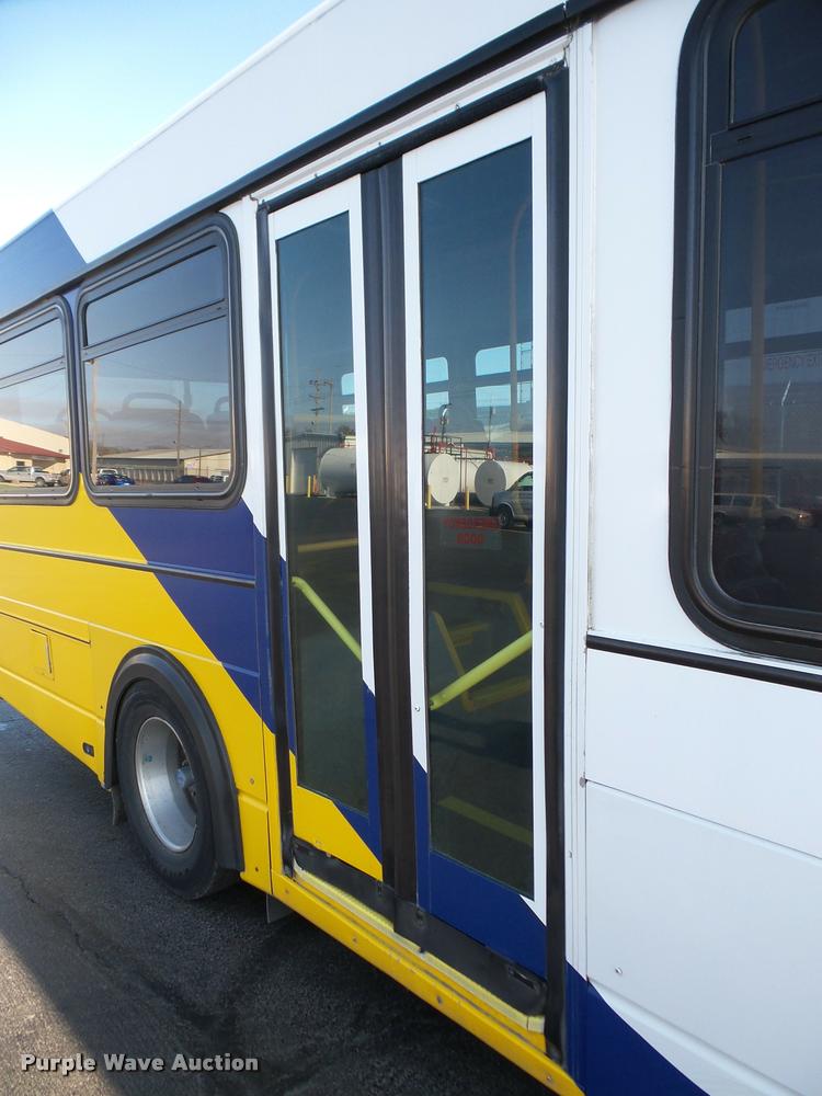 image for item DA1900 2006 Optima LFB-34 transit bus