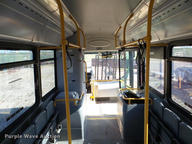 image for item DA1902 2006 Optima LFB-34 transit bus