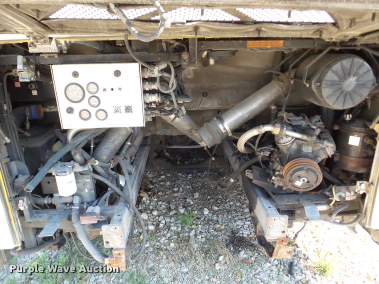 image for item DA1902 2006 Optima LFB-34 transit bus