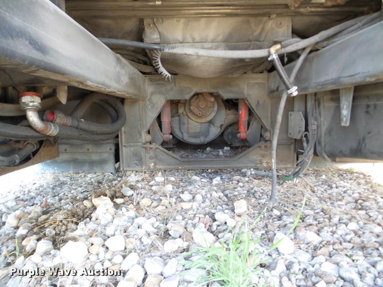 image for item DA1902 2006 Optima LFB-34 transit bus