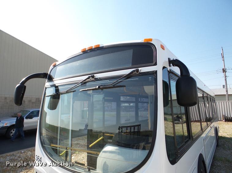 image for item DA1902 2006 Optima LFB-34 transit bus