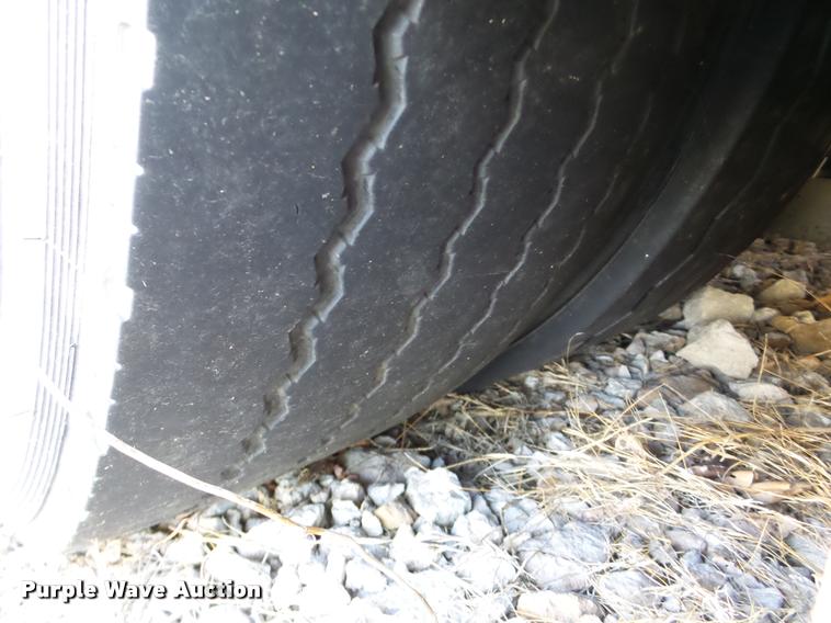 image for item DA1902 2006 Optima LFB-34 transit bus