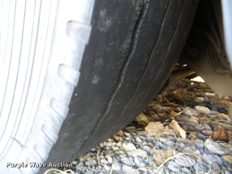 image for item DA1902 2006 Optima LFB-34 transit bus