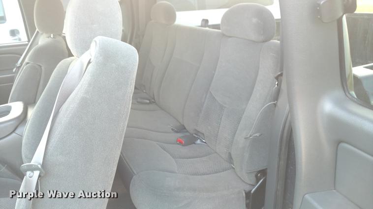 image for item DA2246 2005 Chevrolet Silverado 1500 Ext. Cab pickup truck
