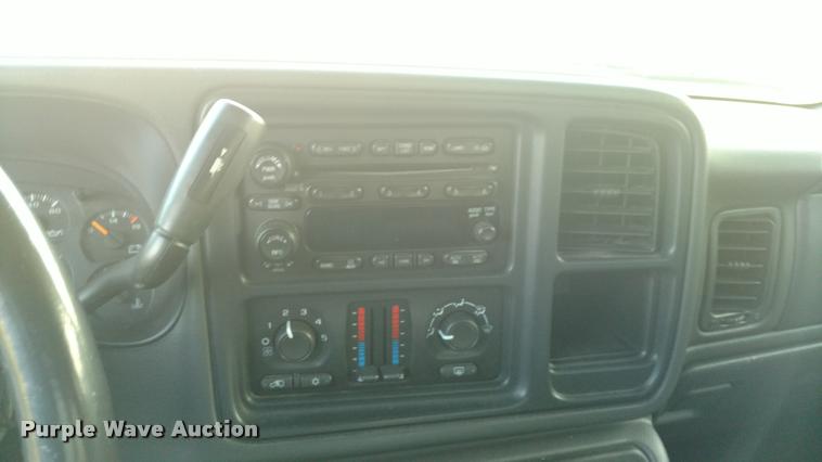 image for item DA2246 2005 Chevrolet Silverado 1500 Ext. Cab pickup truck