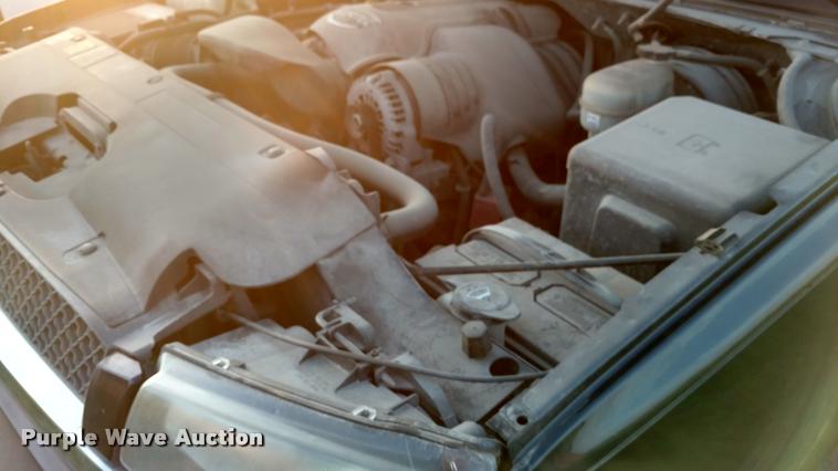 image for item DA2246 2005 Chevrolet Silverado 1500 Ext. Cab pickup truck