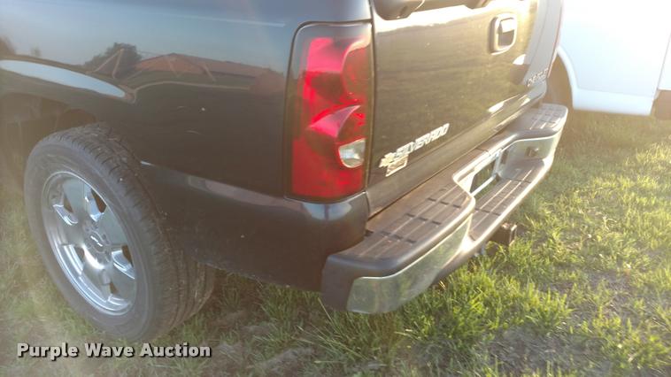 image for item DA2246 2005 Chevrolet Silverado 1500 Ext. Cab pickup truck