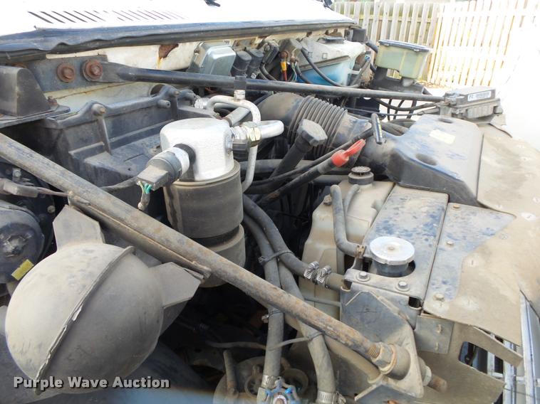 image for item DA2648 1995 Chevrolet 30 HD shuttle bus