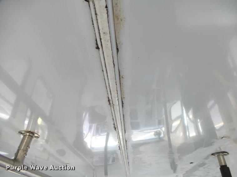 image for item DA2648 1995 Chevrolet 30 HD shuttle bus