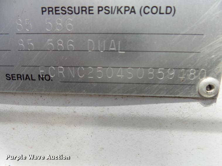 image for item DA2648 1995 Chevrolet 30 HD shuttle bus