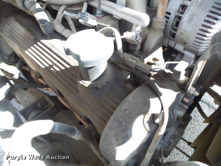 image for item DA2674 2002 Ford F150 XL pickup truck