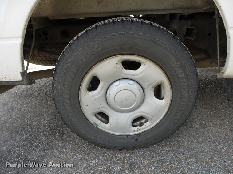 image for item DA2675 2007 Ford F150 XL SuperCab pickup truck