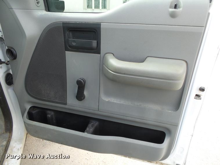 image for item DA2675 2007 Ford F150 XL SuperCab pickup truck