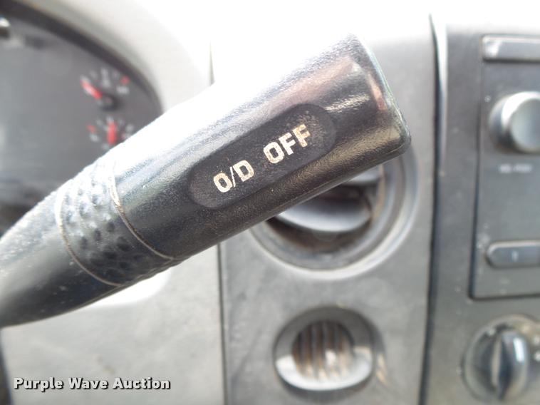 image for item DA2675 2007 Ford F150 XL SuperCab pickup truck