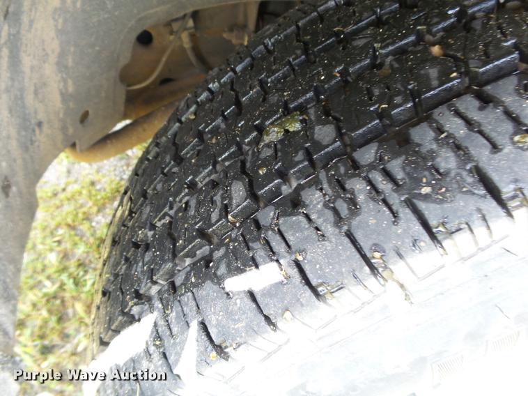 image for item DA2677 2005 Chevrolet Silverado 1500 pickup truck