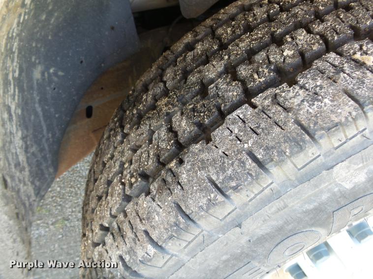 image for item DA2677 2005 Chevrolet Silverado 1500 pickup truck