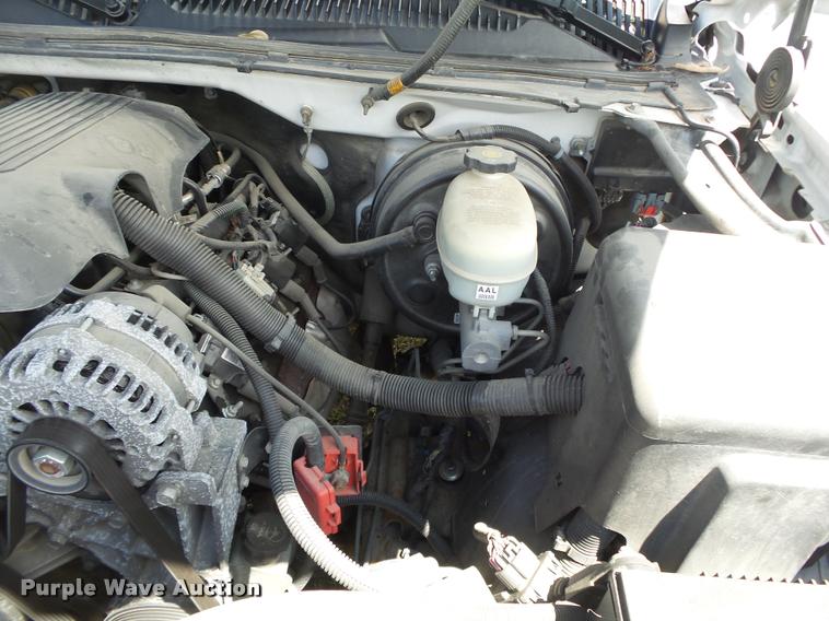 image for item DA2677 2005 Chevrolet Silverado 1500 pickup truck