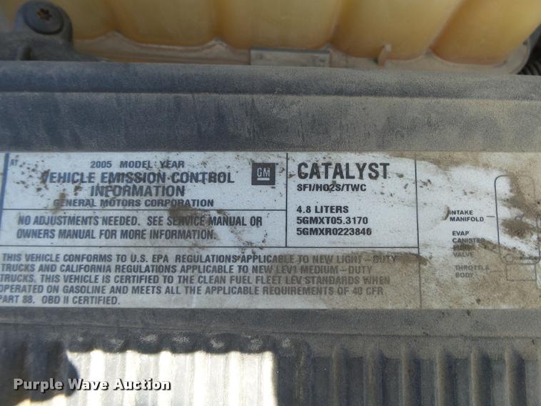 image for item DA2677 2005 Chevrolet Silverado 1500 pickup truck