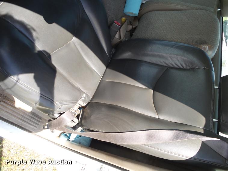 image for item DA2677 2005 Chevrolet Silverado 1500 pickup truck