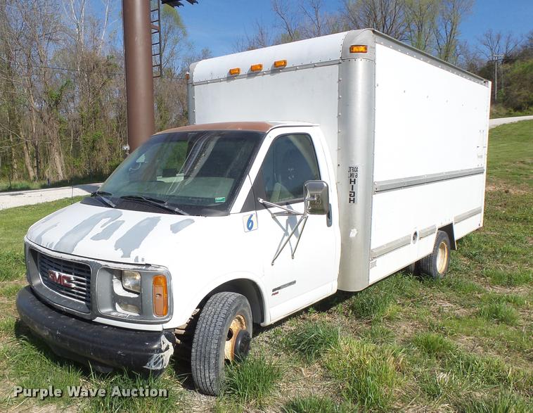 gmc savana g3500 box truck