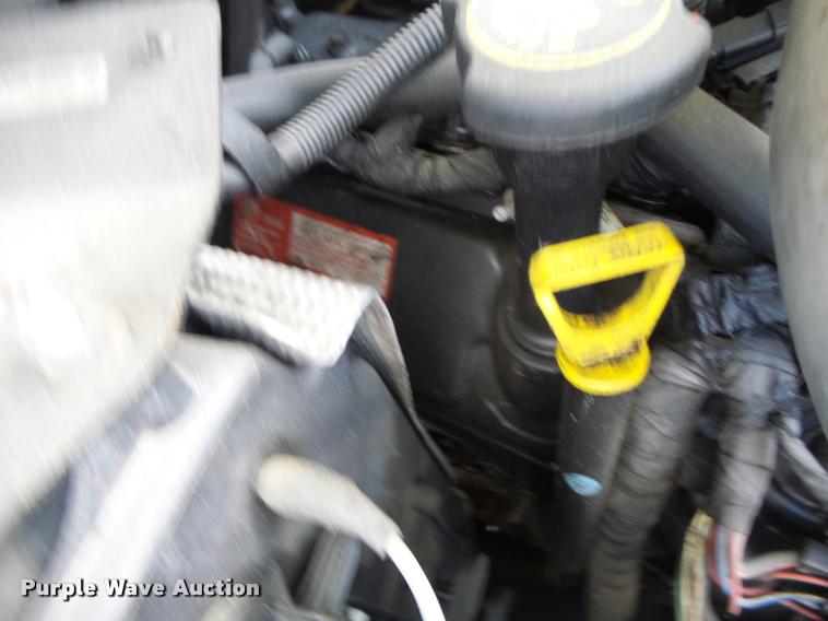 image for item DA3468 2006 Ford F350 Super Duty pickup truck chassis